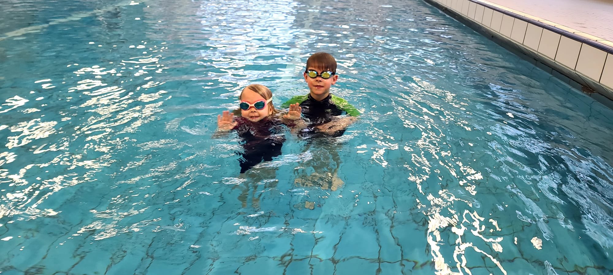 SEERÄUBER-SCHWIMMKURS